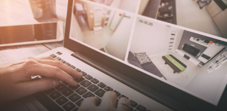 テレワークで別室から見守り