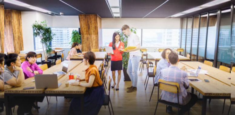 作業内容や勤務状況の確認