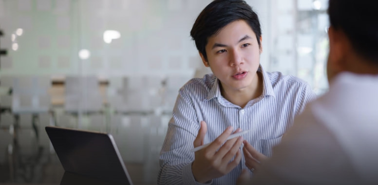 お得意様へ速やかに責任者を対応させる